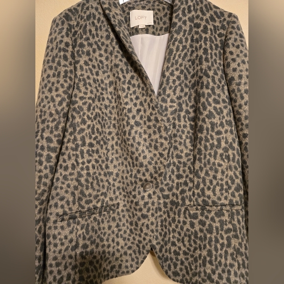 Ann Taylor Loft Leopard Wool Blend Lined Jacket Blazer Size 12P EUC - Picture 2 of 15